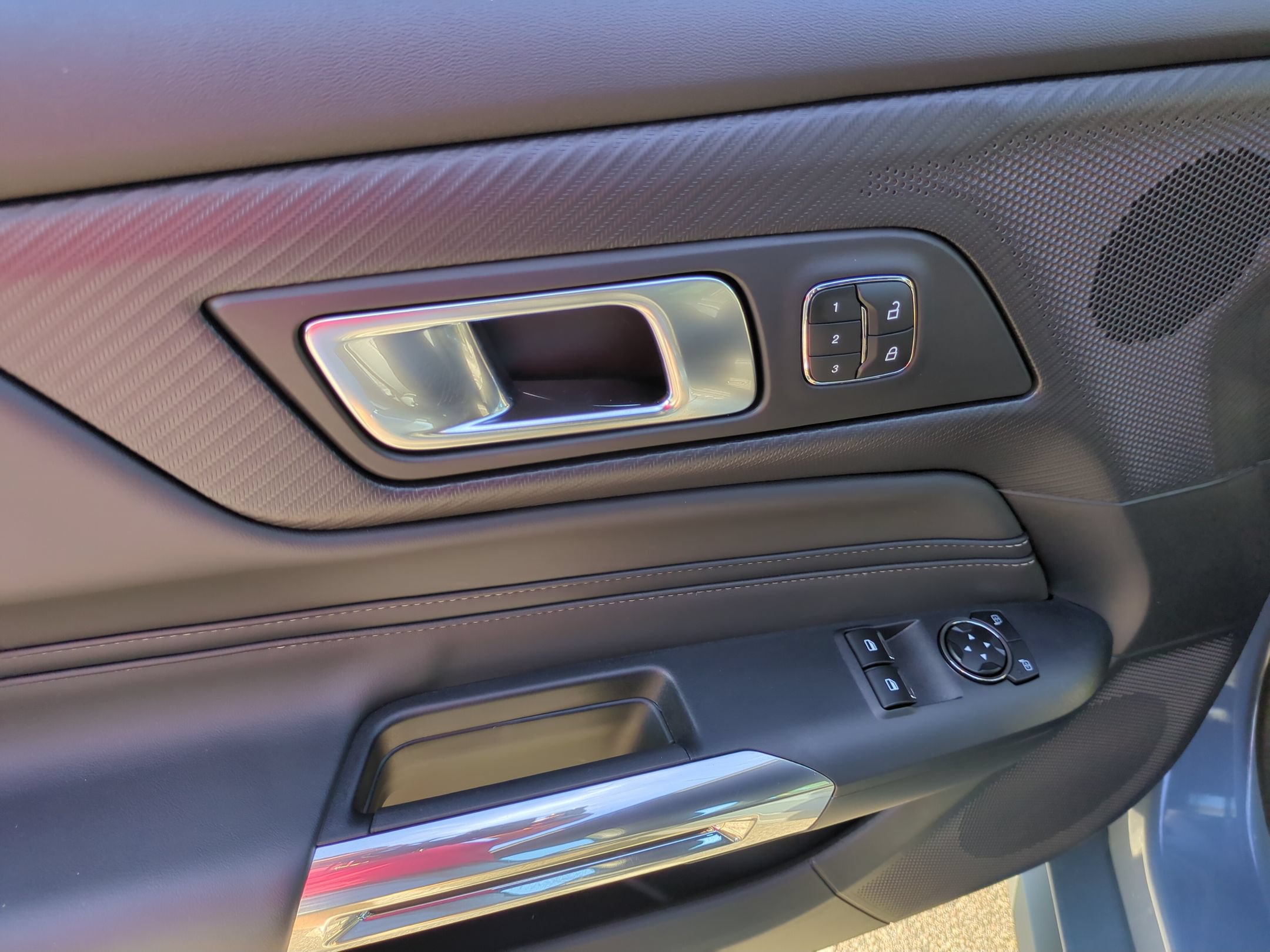 Certified 2025 Ford Mustang Premium RWD image 15