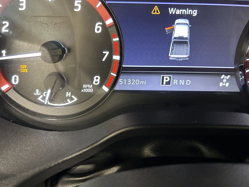 Used 2021 Nissan Titan PRO-4X w/ Pro-4x Convenience Package image 17