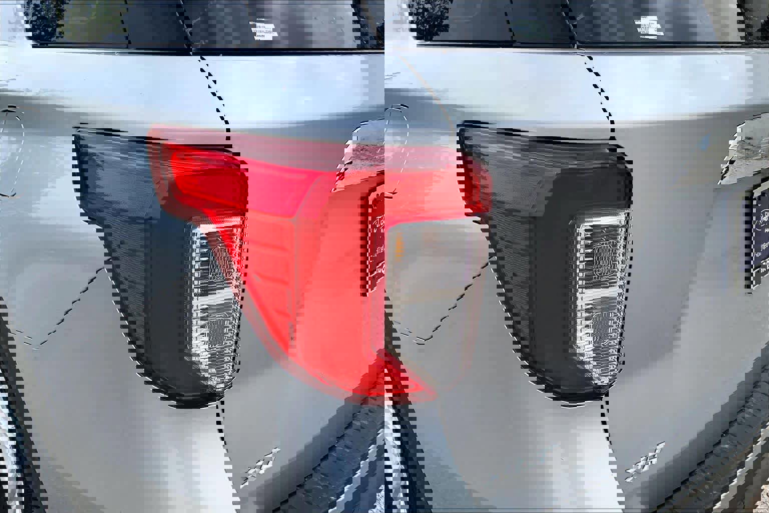 Certified 2020 Ford Explorer XLT image 25