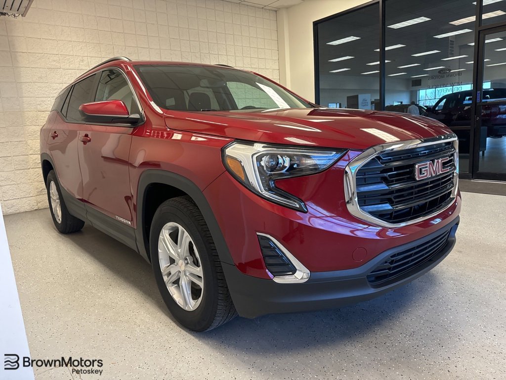 Used 2021 GMC Terrain SLE w/ Driver Convenience Package