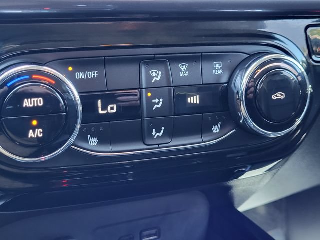 Used 2025 Chevrolet Trax ACTIV FWD image 22