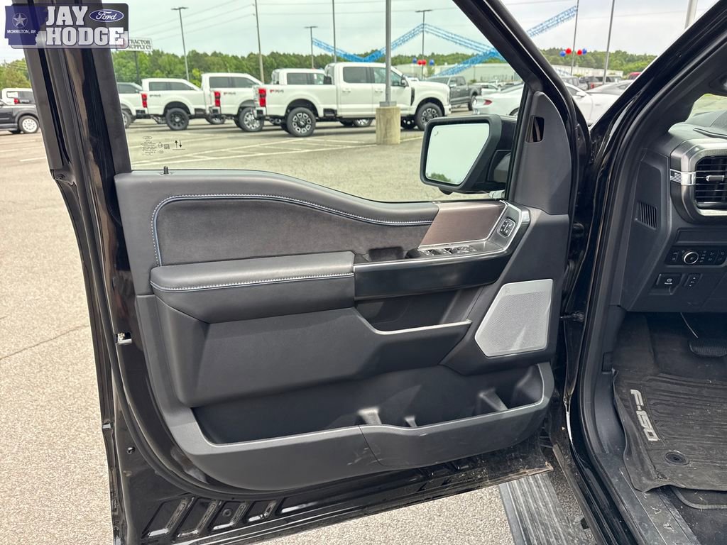 Certified 2025 Ford F150 Platinum w/ Equipment Group 702A High AWD/4WD image 11