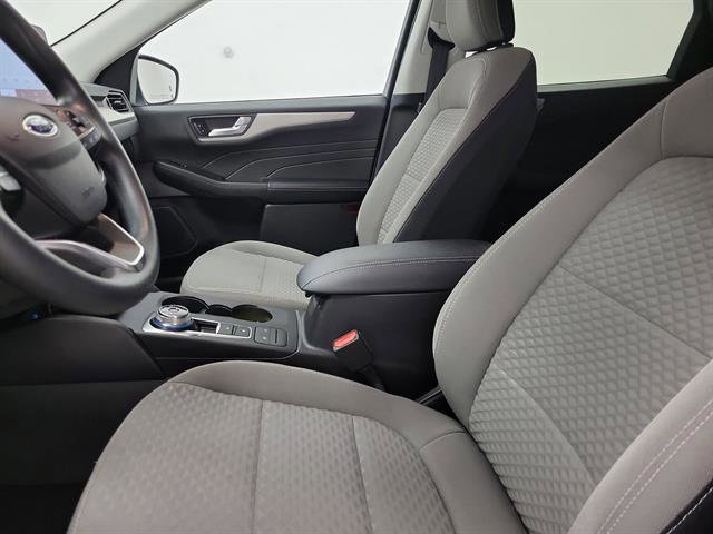 Certified 2021 Ford Escape SE image 19