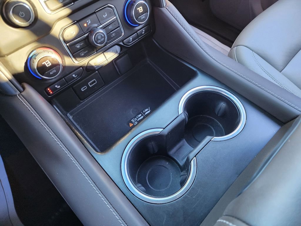 Used 2023 Chevrolet Tahoe Z71 w/ Luxury Package image 18