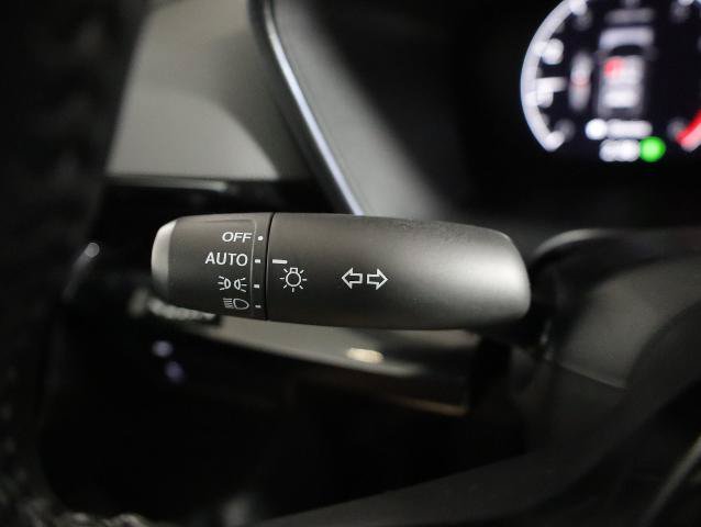 Used 2025 Honda CR-V EX-L image 15