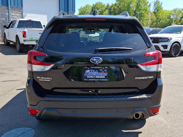 Used 2020 Subaru Forester Limited AWD/4WD image 9