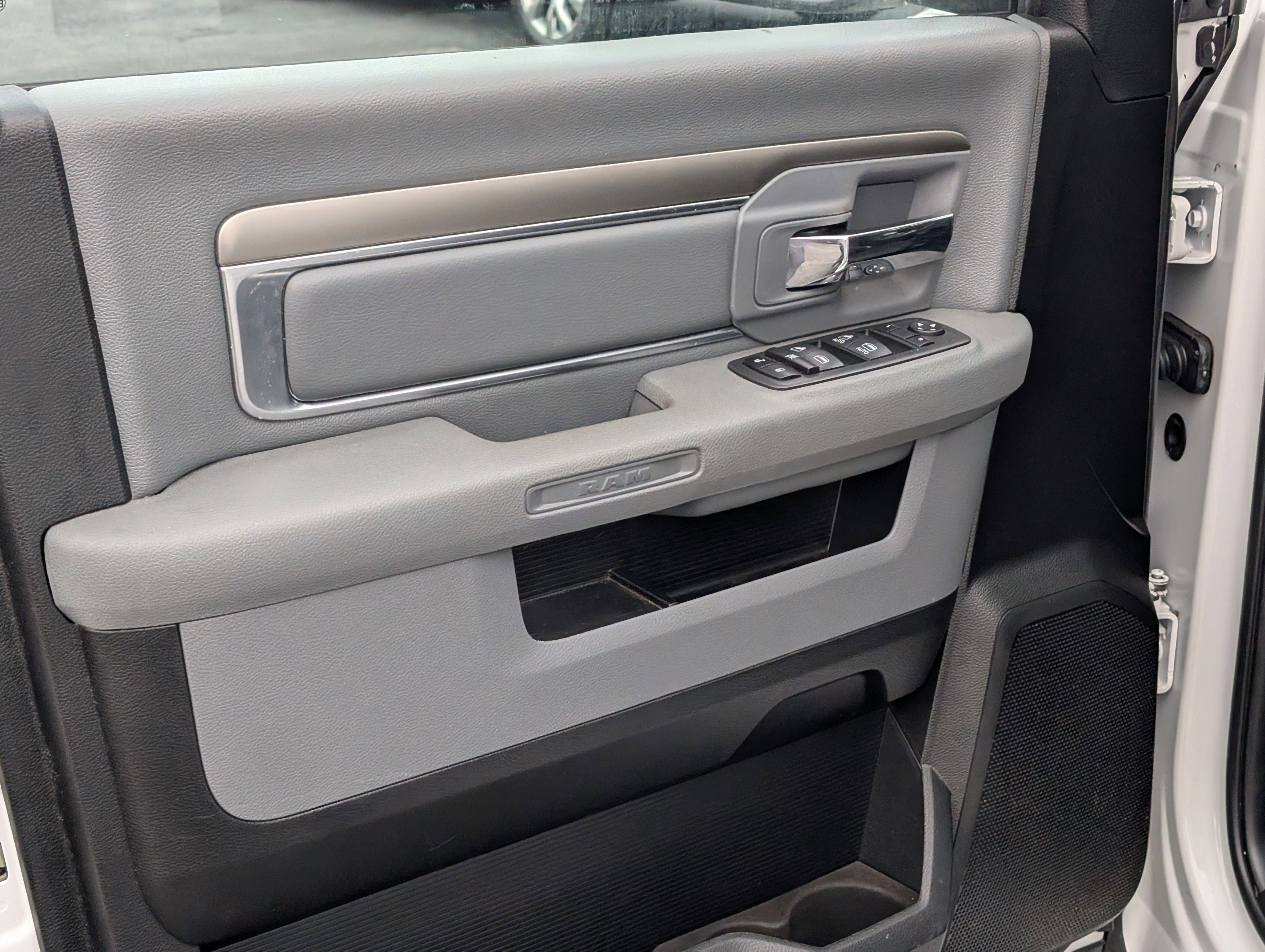 Used 2020 RAM 1500 Classic Warlock image 16