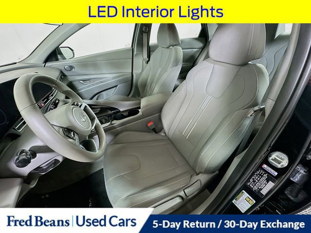 Used 2023 Hyundai Elantra SEL w/ Convenience Package image 26