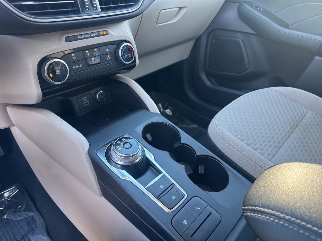 Certified 2021 Ford Escape SE image 68