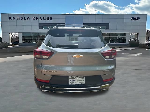 Used 2023 Chevrolet TrailBlazer ACTIV w/ Sun and Liftgate Package FWD image 7