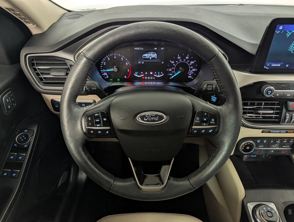 Certified 2020 Ford Escape SEL FWD image 17