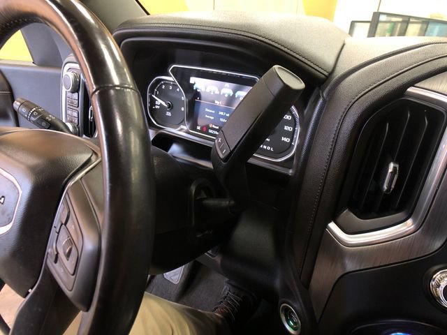 Used 2019 GMC Sierra 1500 Denali w/ Denali Ultimate Package AWD/4WD image 18
