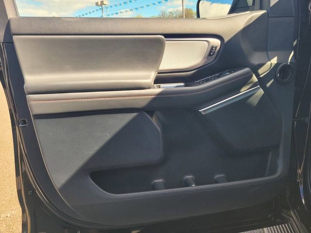 Certified 2025 Ford Expedition Active image 16