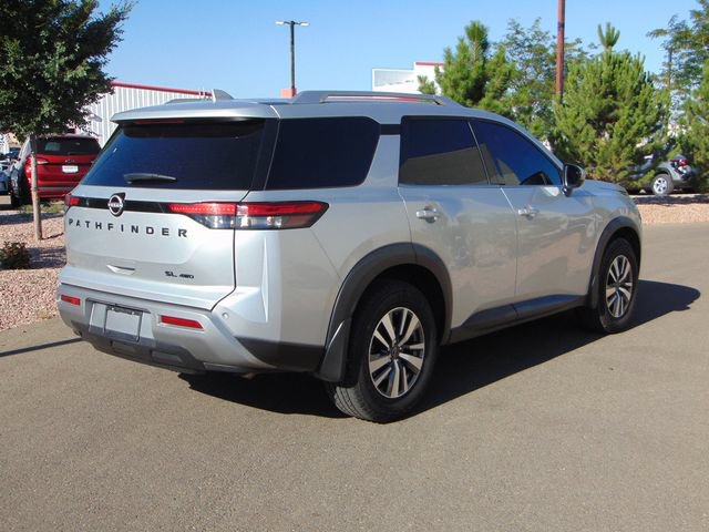 Used 2022 Nissan Pathfinder SL w/ SL Black Package AWD/4WD image 6