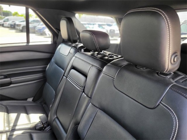 Certified 2020 Ford Explorer ST w/ ST Street Pack image 8