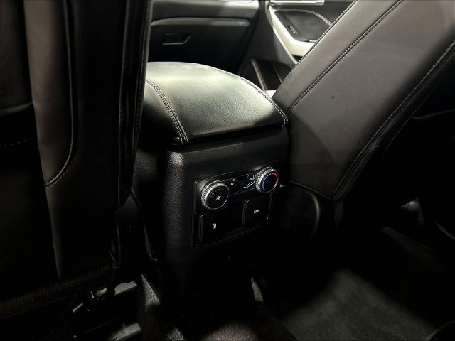 Certified 2021 Ford Explorer XLT w/ Equipment Group 202A AWD/4WD image 14