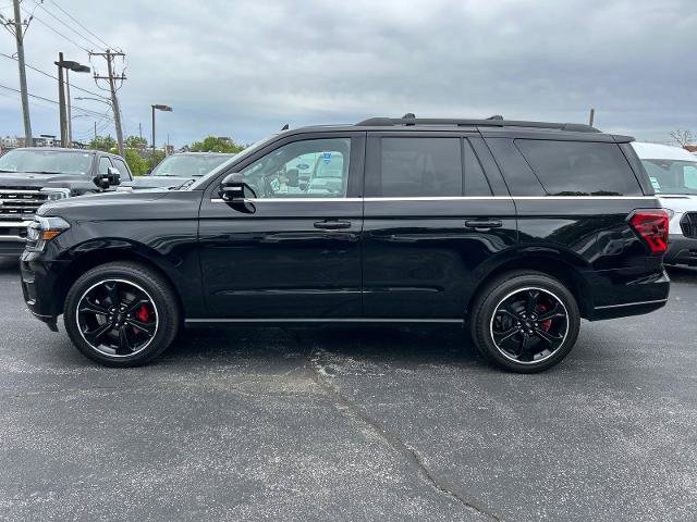 Certified 2022 Ford Expedition Limited AWD/4WD image 4