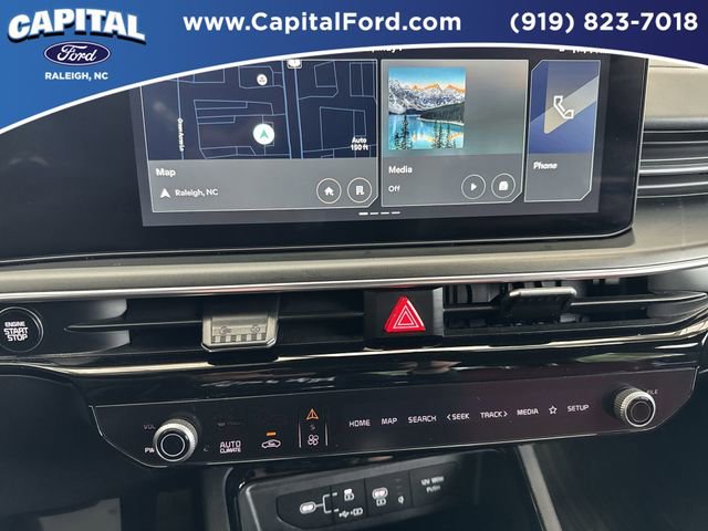 Used 2025 Kia K5 GT-Line w/ GT-Line Premium Package FWD image 27