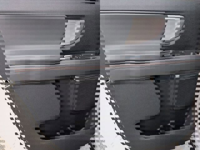 Certified 2025 Ford Expedition Max Active image 30