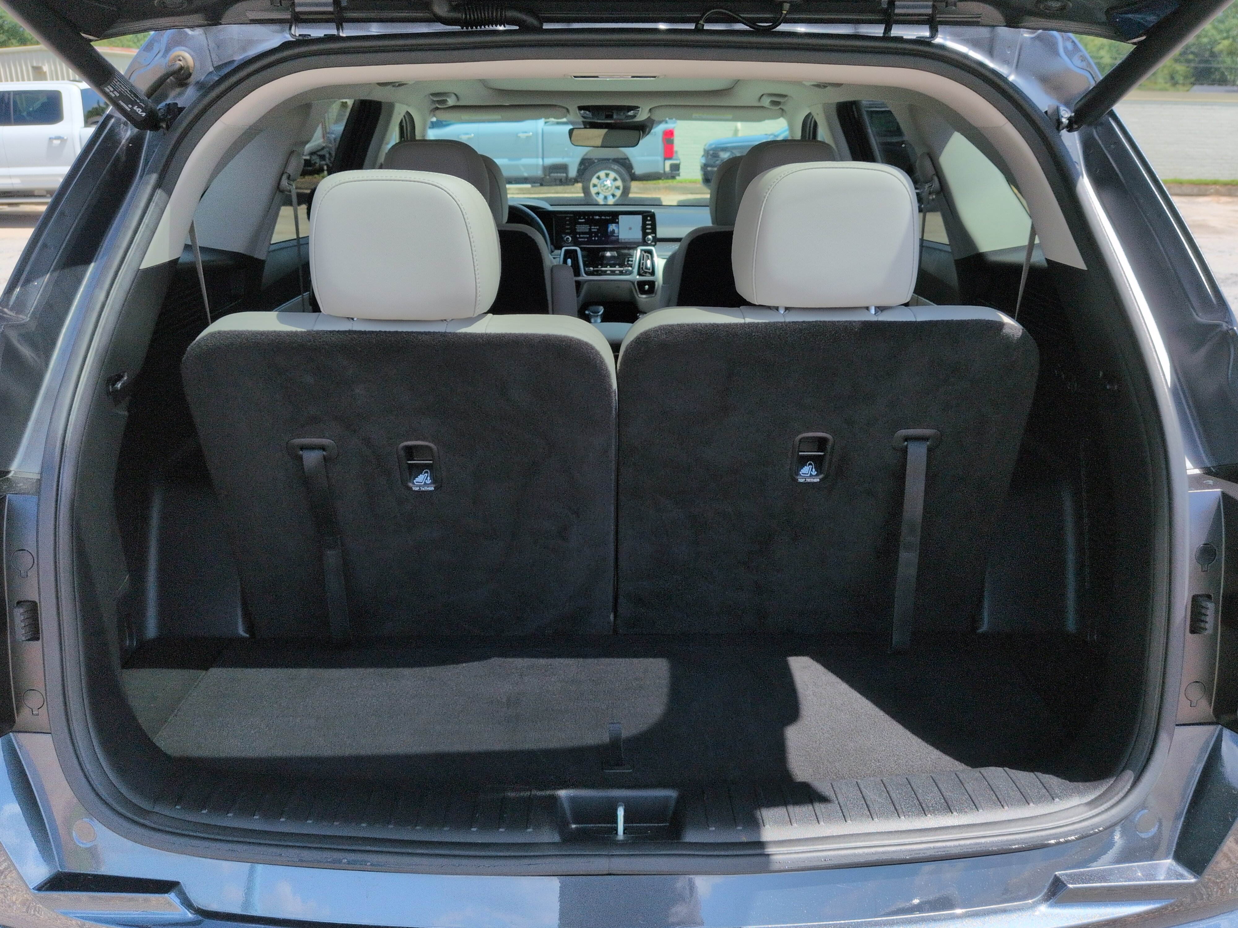 Used 2023 Kia Sorento SX AWD/4WD image 11