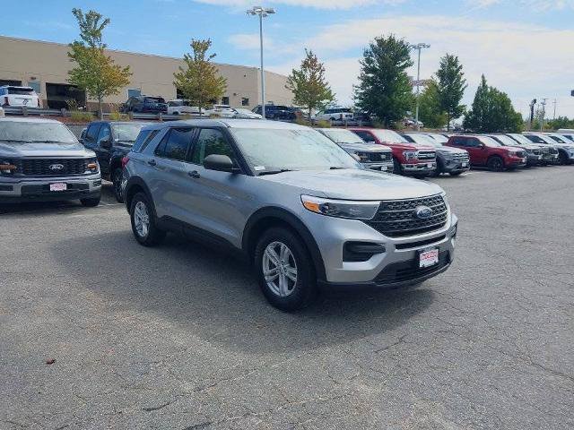 Certified 2022 Ford Explorer 4WD image 2