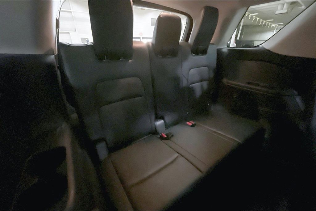 Used 2023 Nissan Pathfinder SL image 26