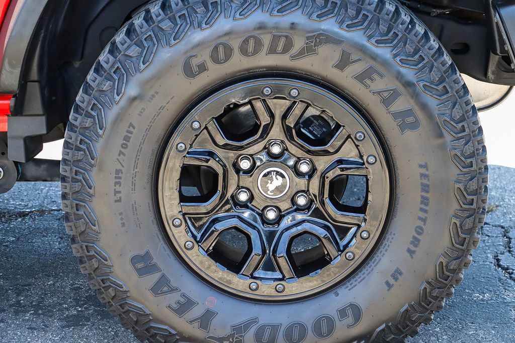 Certified 2021 Ford Bronco Wildtrak AWD/4WD image 14