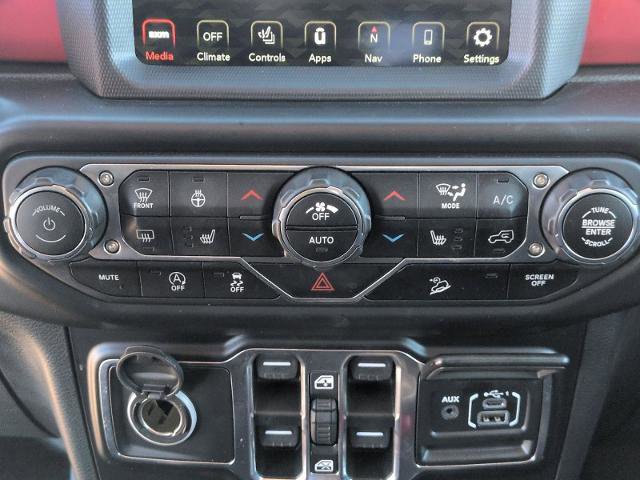 Used 2020 Jeep Wrangler Unlimited Rubicon w/ Dual Top Group AWD/4WD image 22