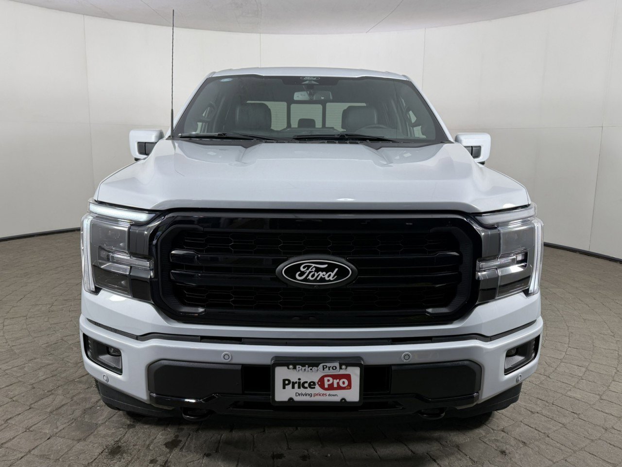 Certified 2025 Ford F150 Lariat AWD/4WD image 2