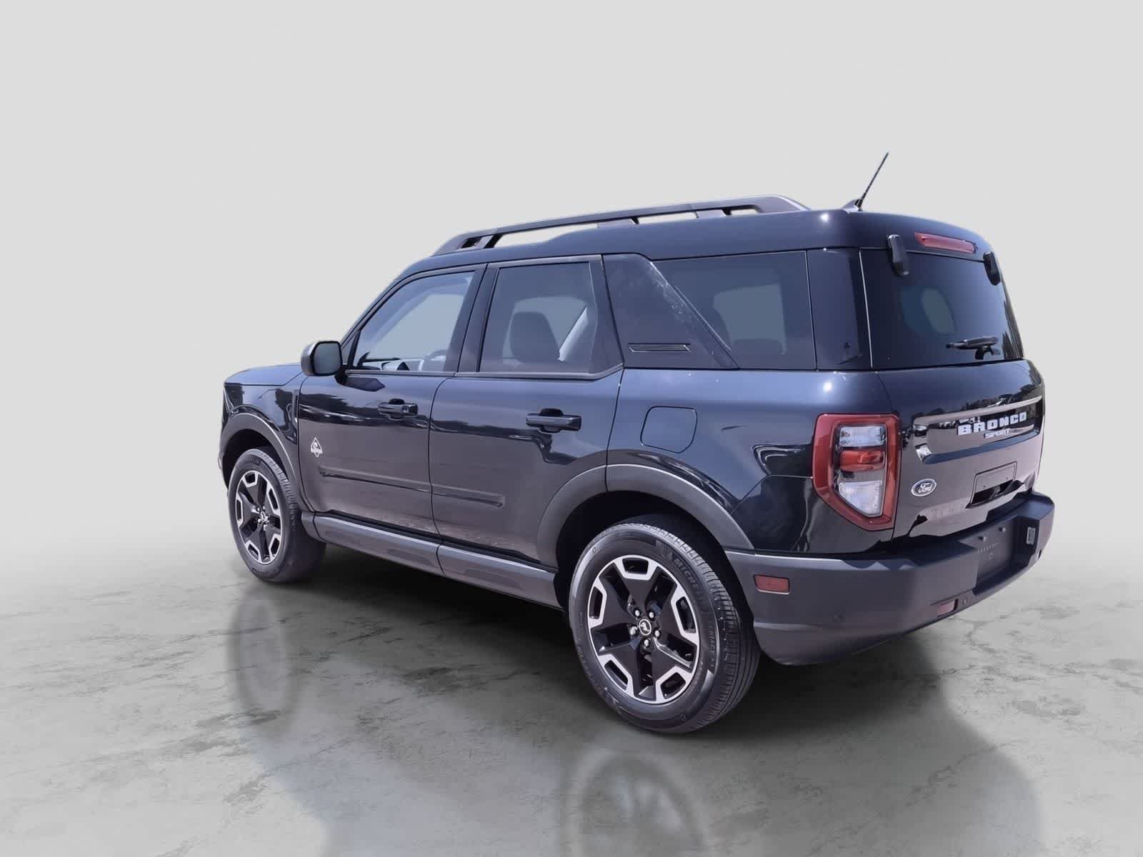 Certified 2023 Ford Bronco Sport Outer Banks AWD/4WD image 6