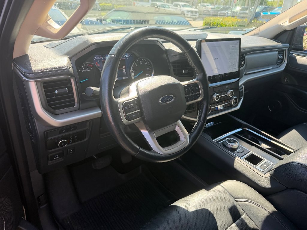 Certified 2023 Ford Expedition Max XLT RWD image 8