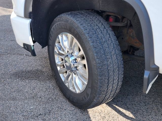 Used 2020 Chevrolet Silverado 2500 High Country w/ Z71 Off-Road Package AWD/4WD image 32