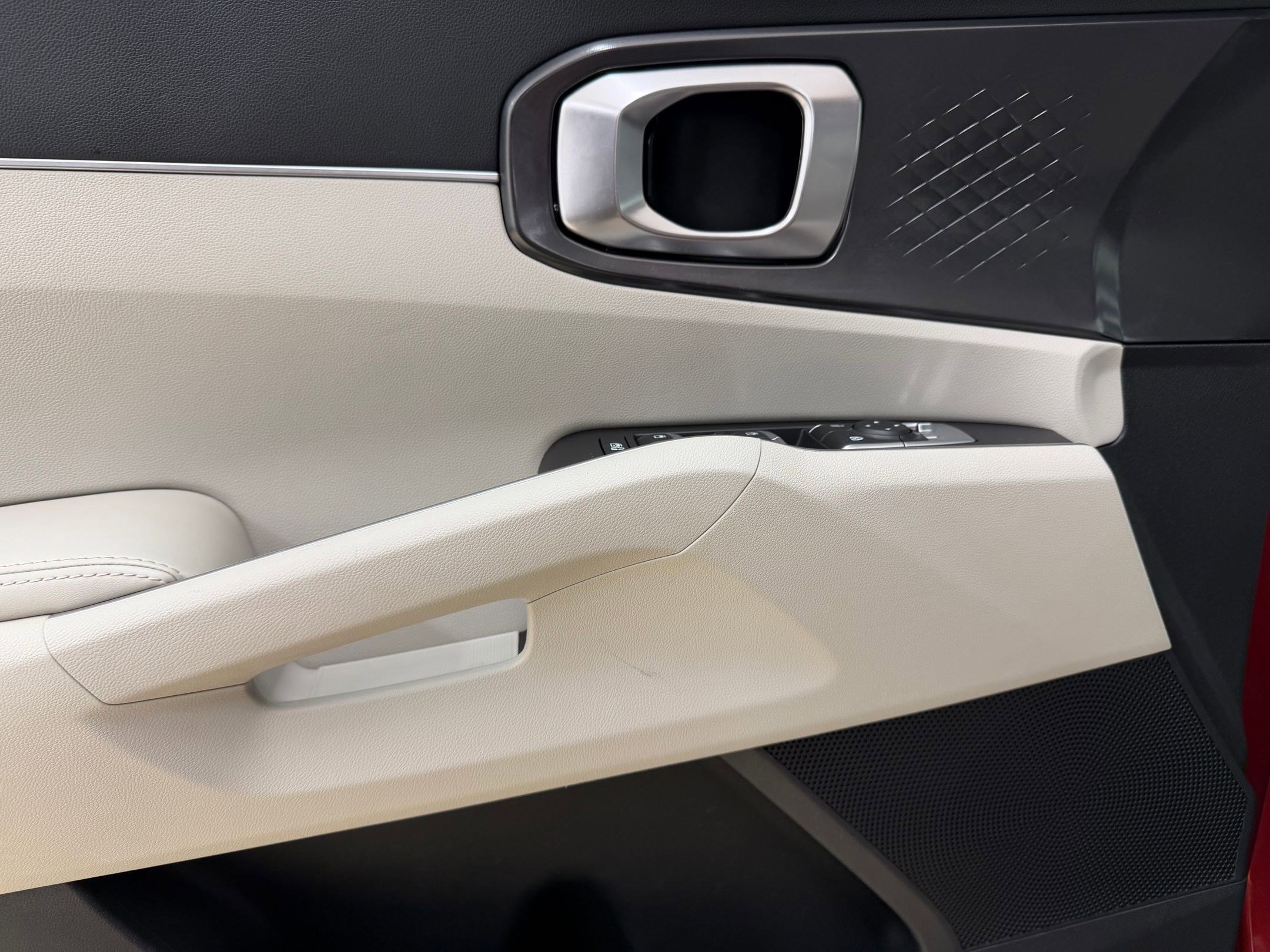 Used 2021 Kia Sorento S w/ Panoramic Sunroof Package image 13