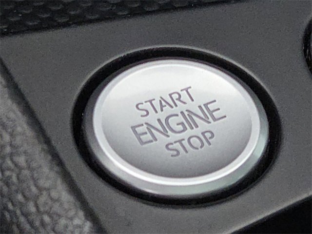 Used 2022 Volkswagen Jetta SE image 18