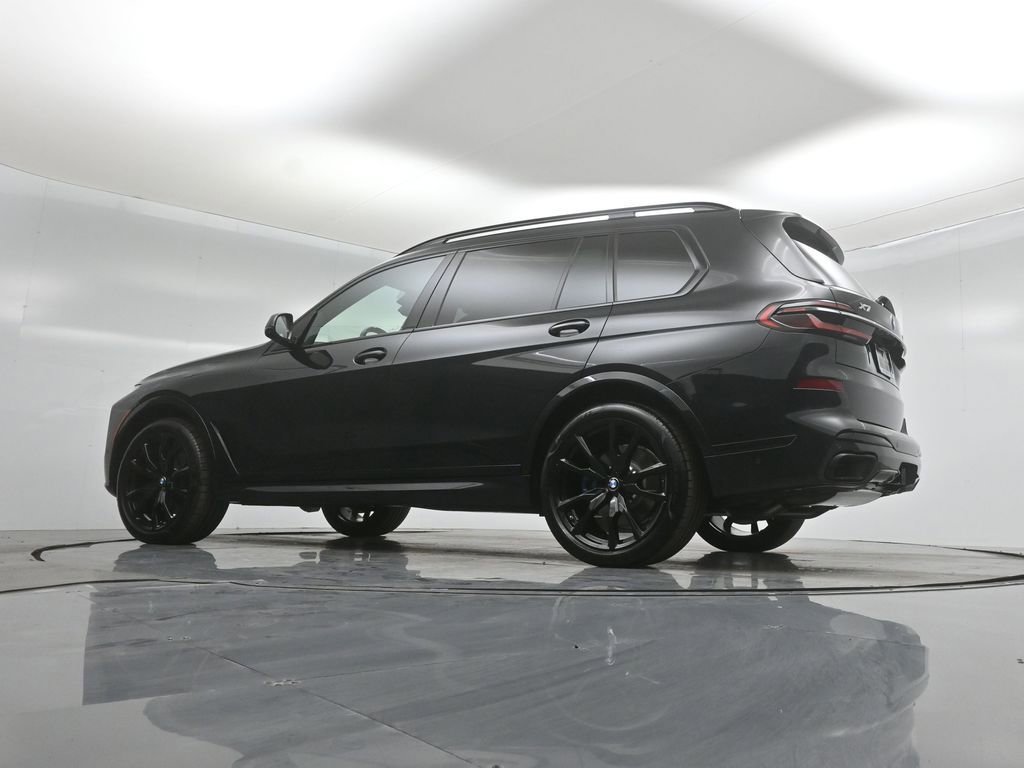 Used 2026 BMW X7 xDrive40i w/ Executive Package AWD/4WD image 52