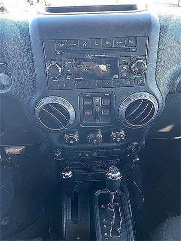 Used 2018 Jeep Wrangler Unlimited Sport S image 7