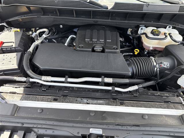 Used 2025 Chevrolet Silverado 1500 RST AWD/4WD image 29