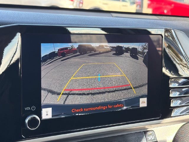 Used 2025 Toyota Camry LE FWD image 20