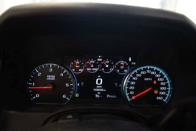 Used 2017 Chevrolet Suburban Premier image 22