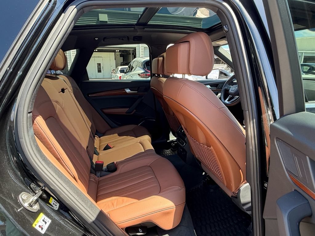 Used 2022 Audi Q5 2.0T Premium AWD/4WD image 17