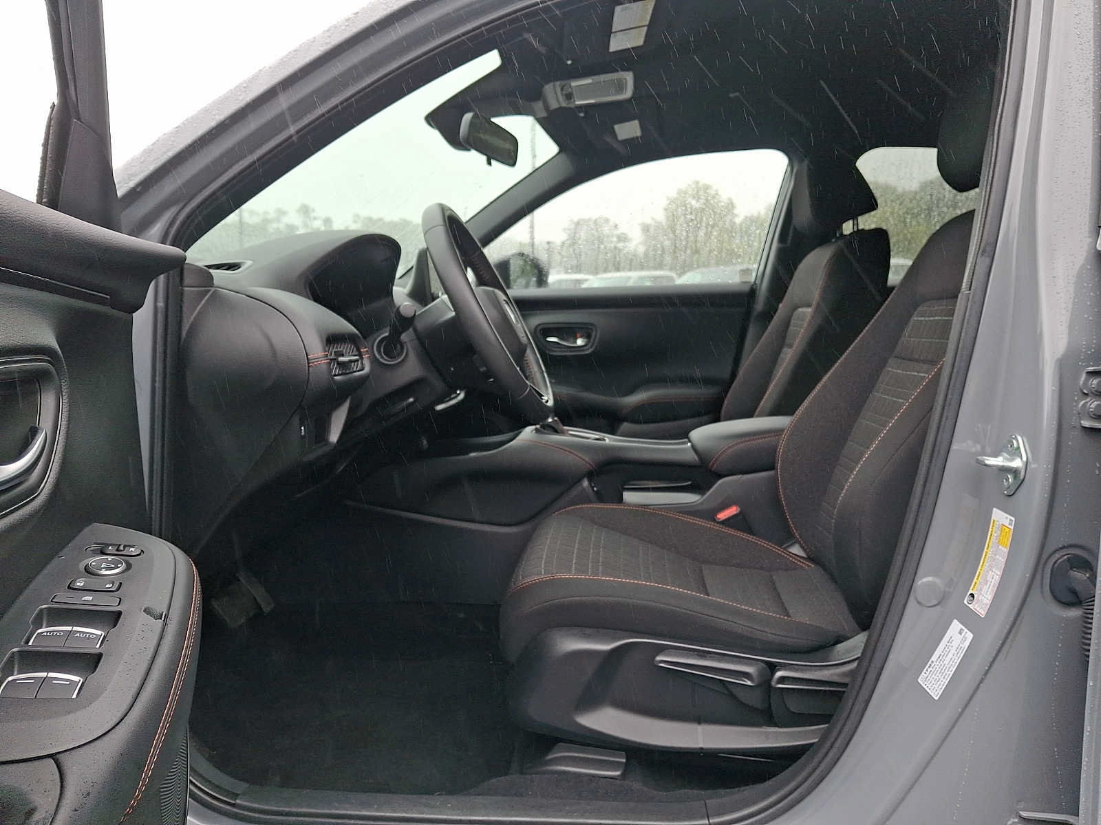 Used 2024 Honda HR-V Sport image 13