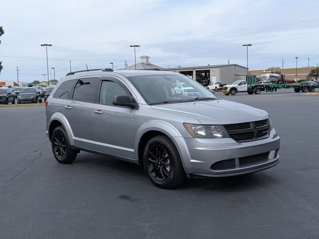 Used 2020 Dodge Journey SE w/ Blacktop Package image 6
