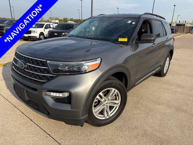 Certified 2023 Ford Explorer XLT w/ Equipment Group 202A AWD/4WD image 1