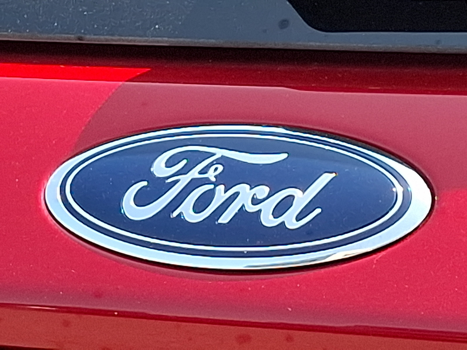 Certified 2024 Ford Explorer ST w/ Equipment Group 401A AWD/4WD image 29