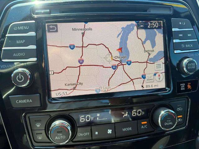 Used 2021 Nissan Maxima SR w/ Sport Mat Group FWD image 13