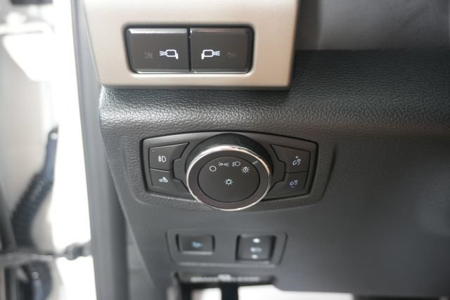 Certified 2022 Ford F350 Lariat w/ Lariat Ultimate Package AWD/4WD image 24