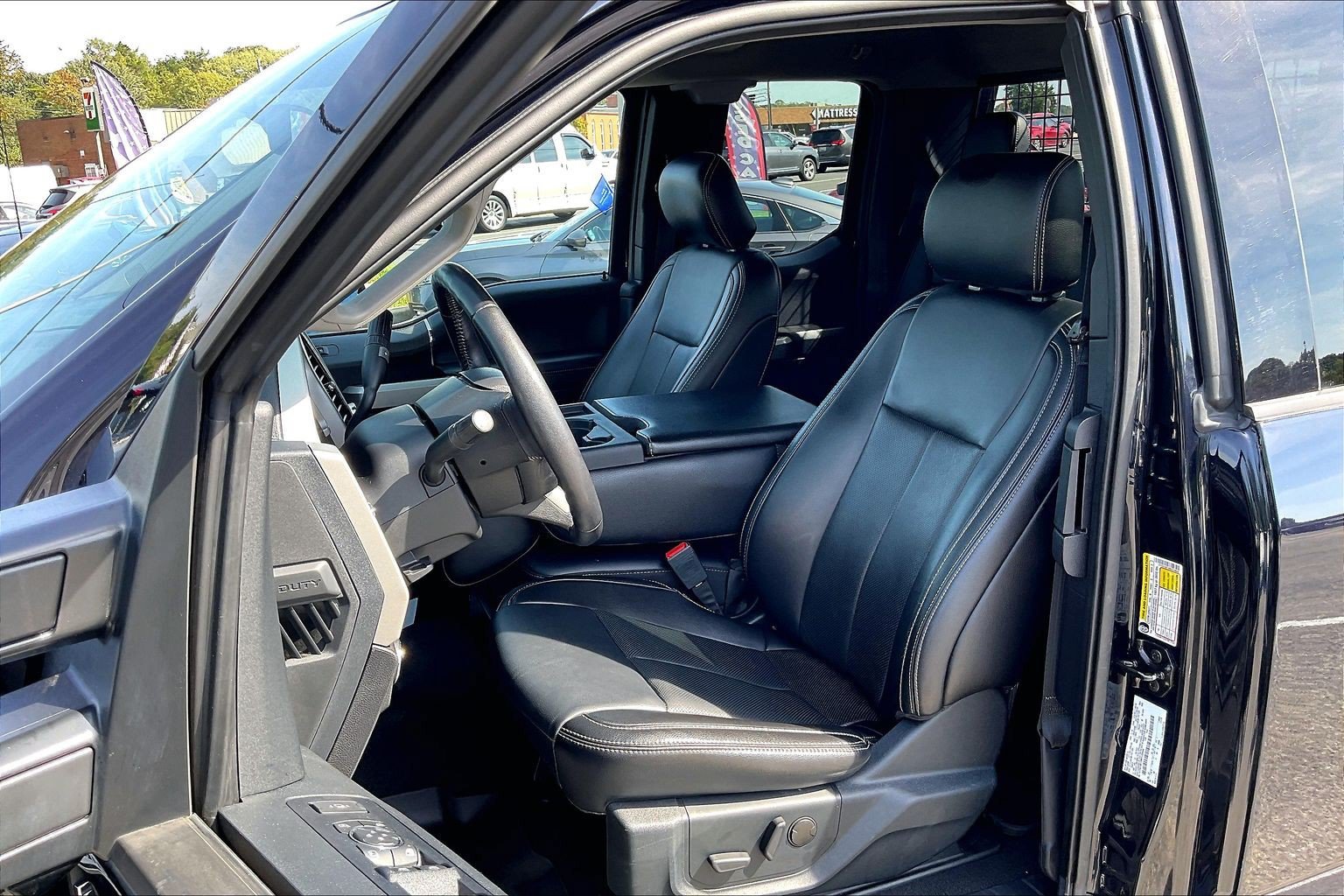 Certified 2021 Ford F350 Lariat w/ Chrome Package AWD/4WD image 25