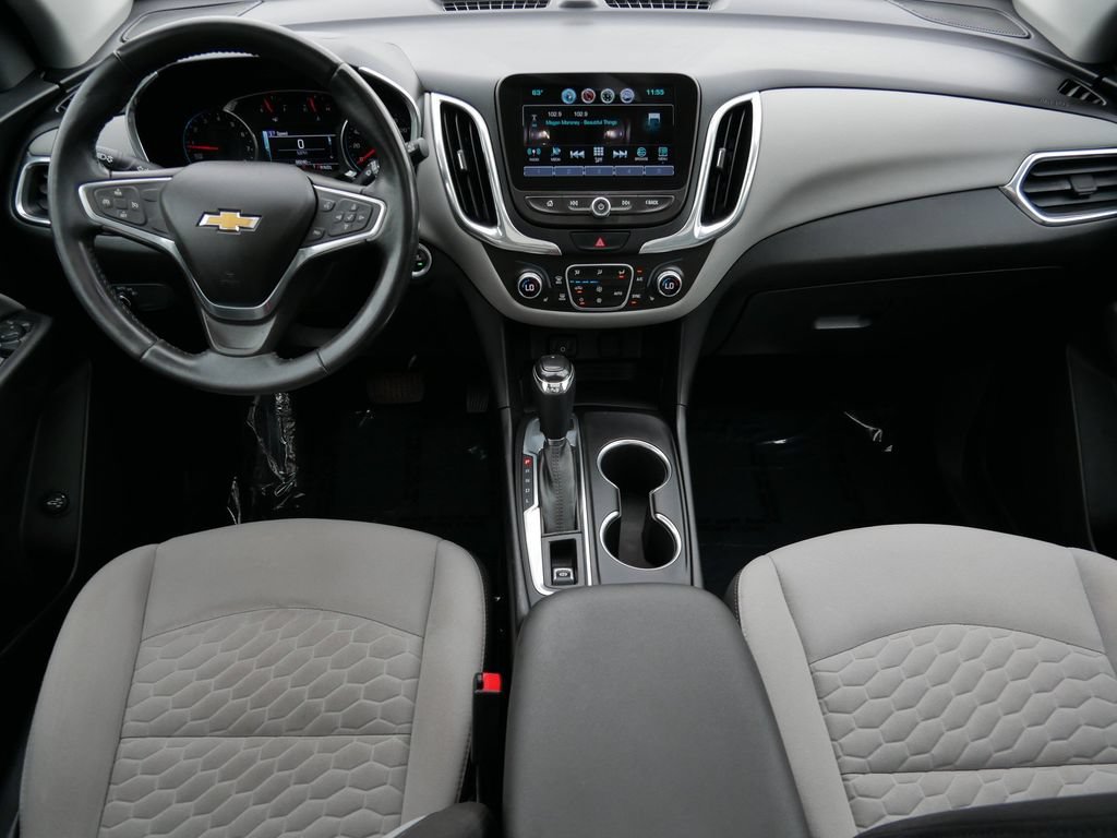 Used 2018 Chevrolet Equinox LT w/ Sun & Infotainment Package AWD/4WD image 13