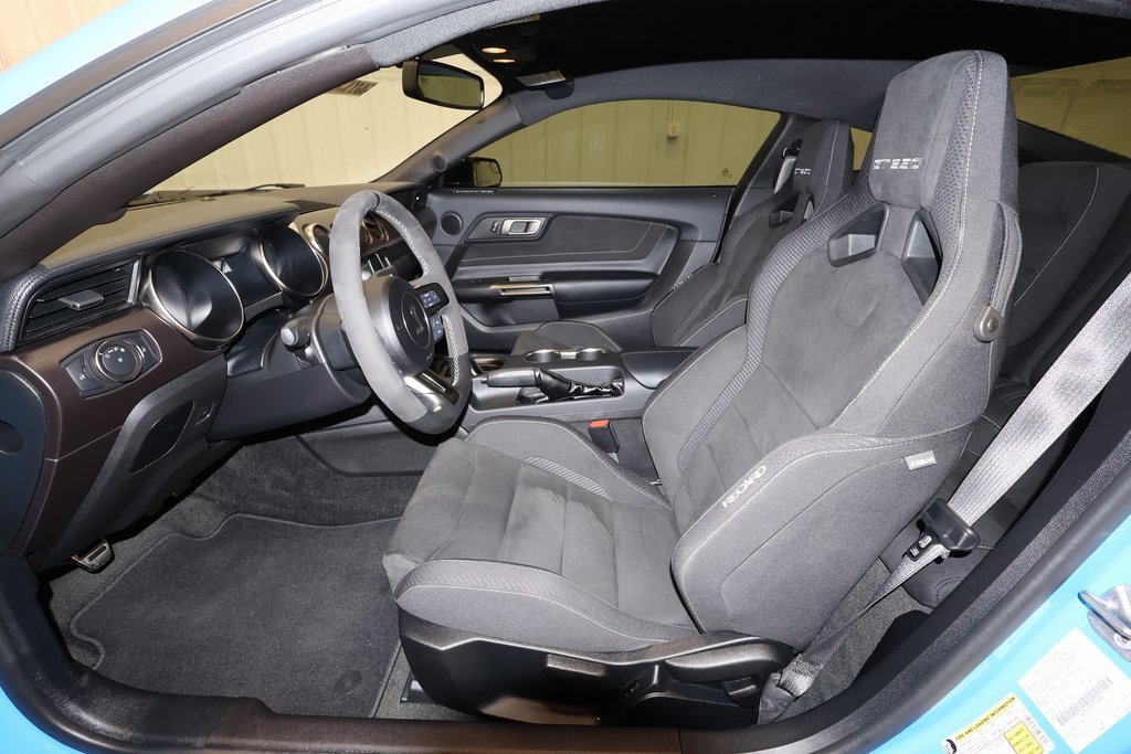 Certified 2017 Ford Mustang Shelby GT350 w/ Electronics Package image 16