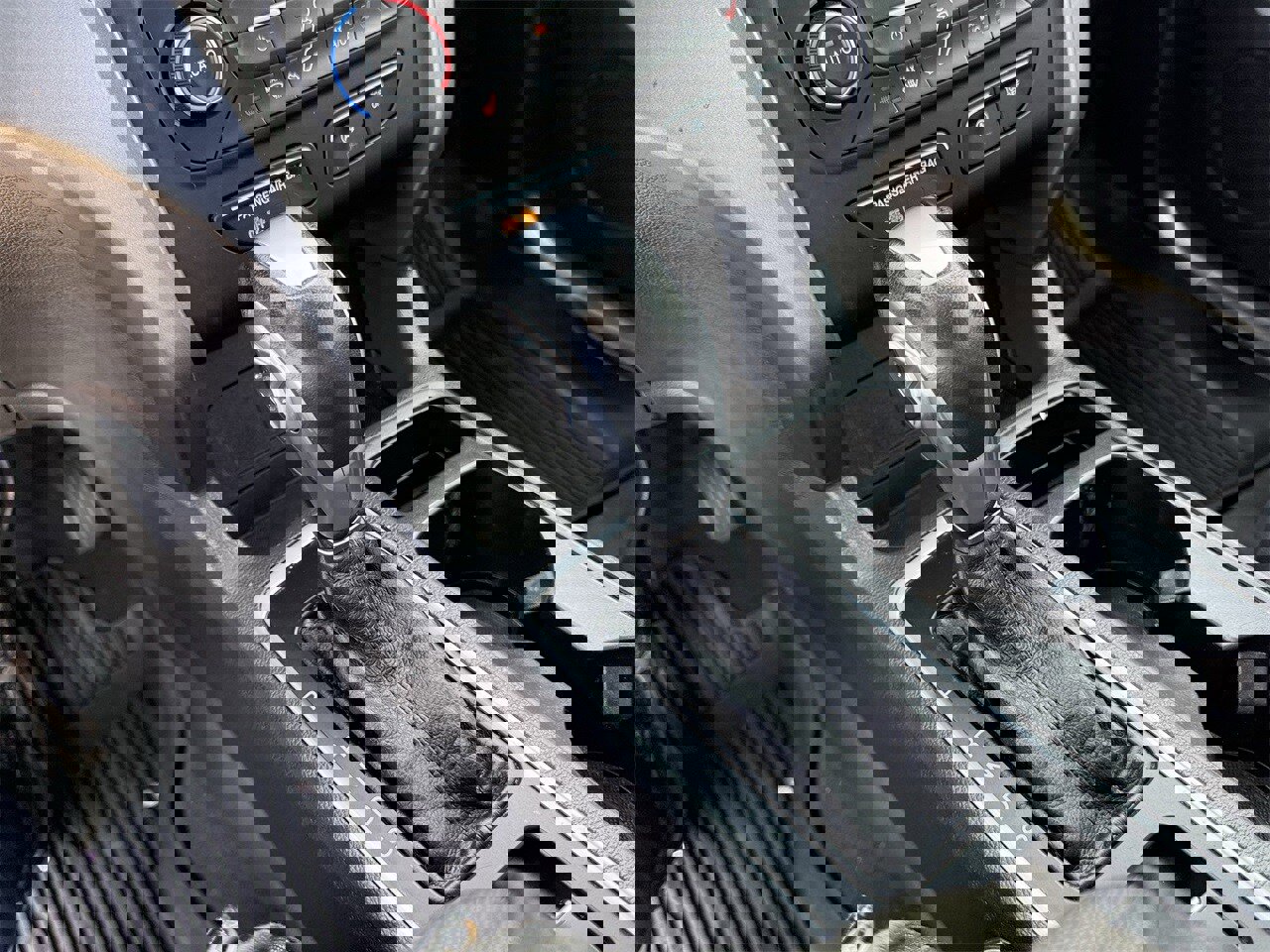 Certified 2018 Ford Escape SEL image 22